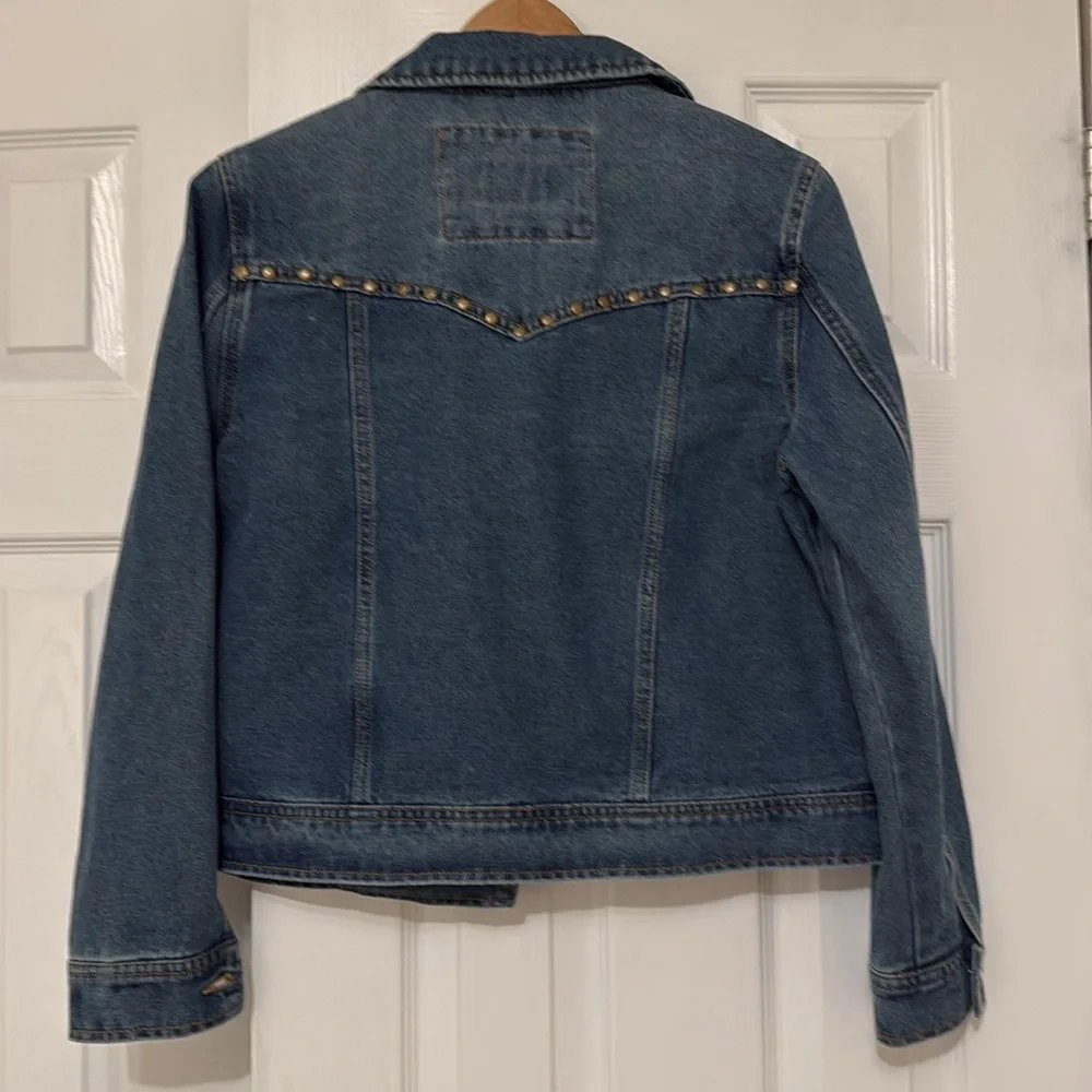 NWOT Women's Studded Cotton Cargo Denim Jacket Size XS - Picture 7 of 7